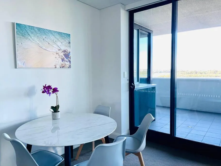 Image 4 of Stunning view 2bed 2bath Condo (Parking, WiFi)