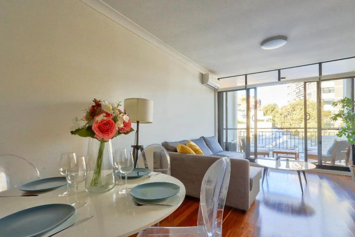 Image 6 of Stylish 1 Bedroom Apartment with Balcony Surry Hills
