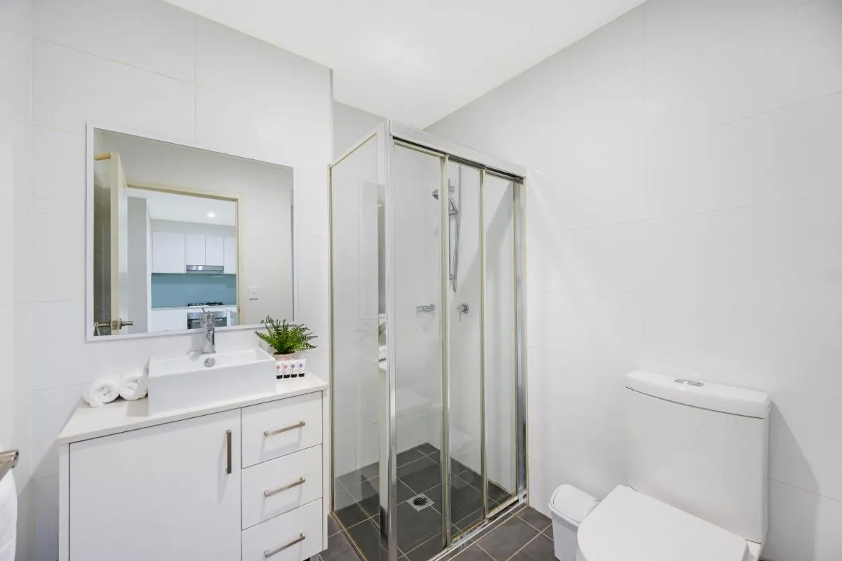 Image 2 of Stylish 2B2B Retreat Near Airport