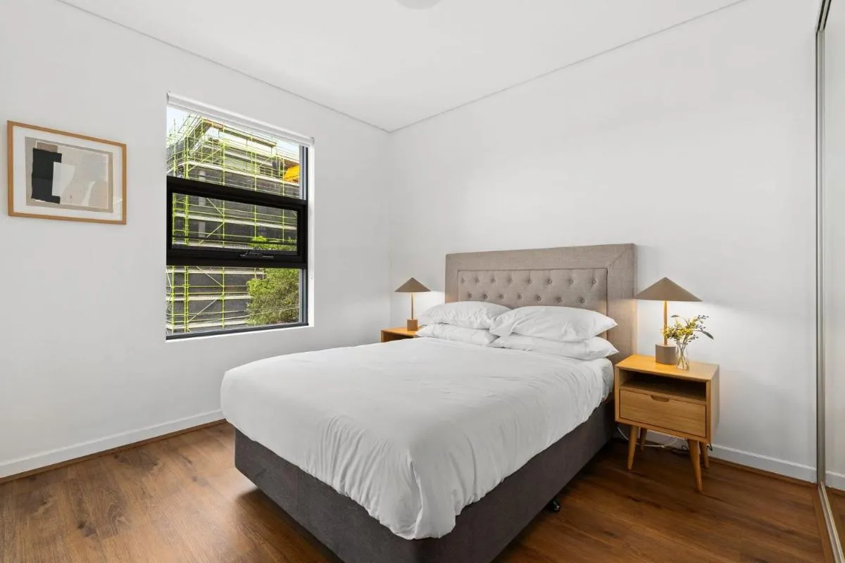 Image 1 of Stylish 2 Bed 2 Bath with Parking in Lane Cove
