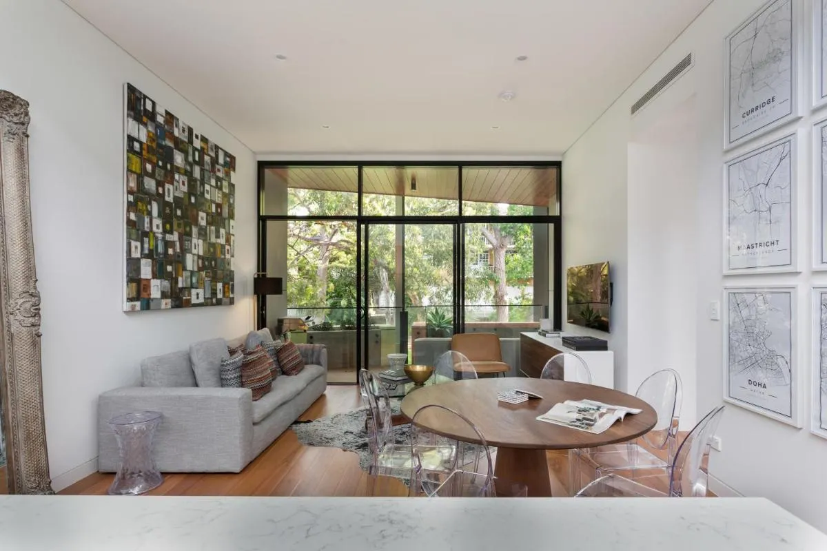 Image 2 of Stylish 2-Bed Apartment with BBQ Patio Near Beach