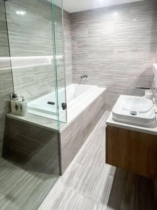 Image 3 of Stylish Oasis in Sydney CBD