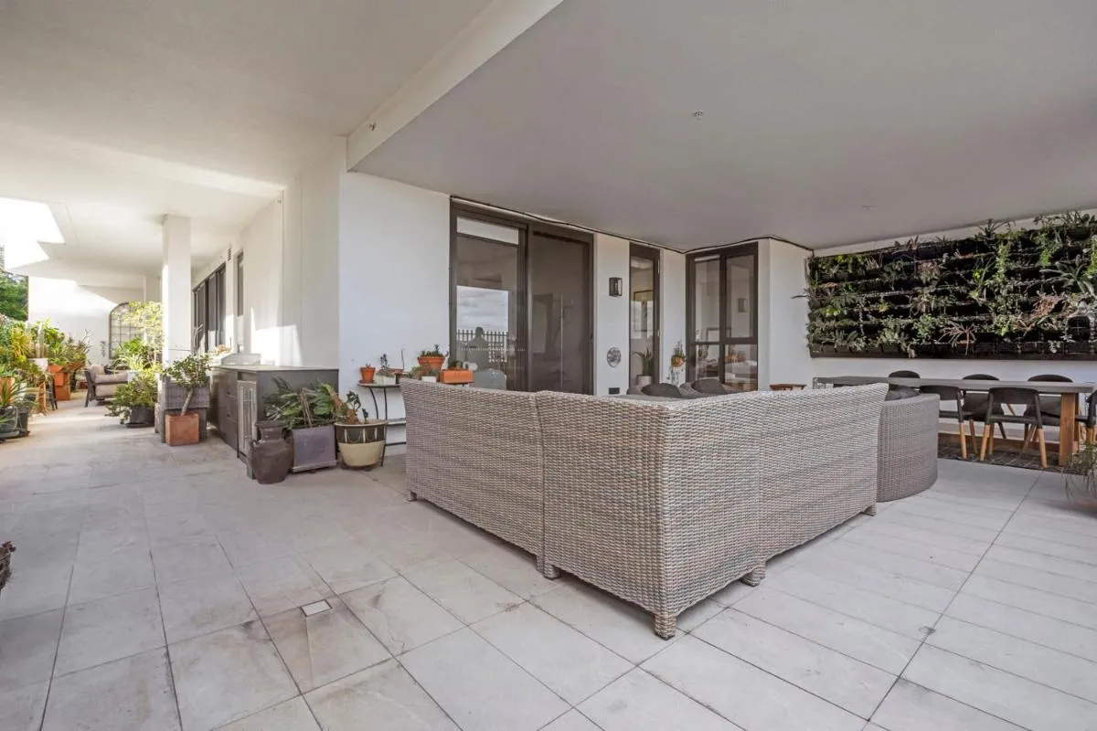 Image 4 of Stylish & Spacious 3BR Apt