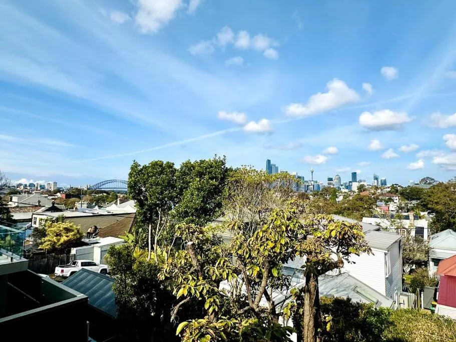 Image of Stylish home – Harbour Bridge views