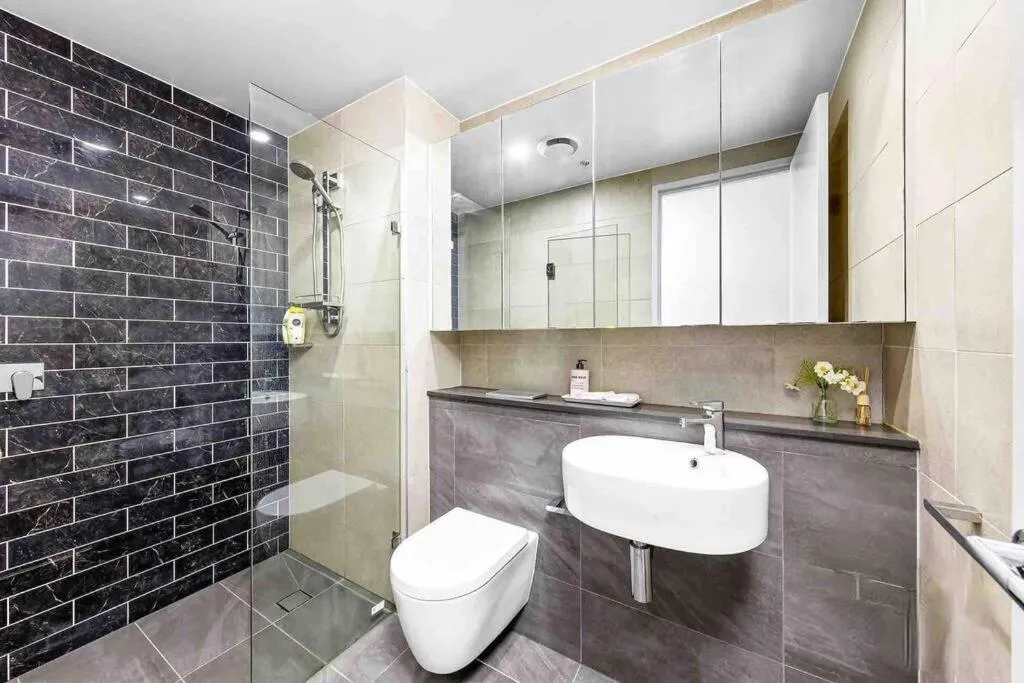 Image 2 of Sun-filled Apt w Stunning Open Views of Park&City