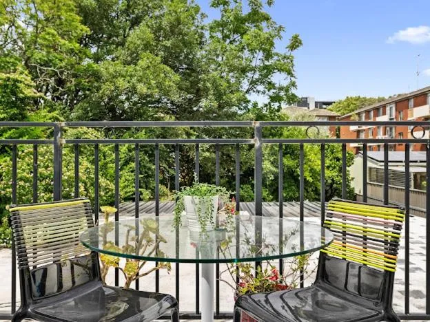 Image 4 of Sunny Rooms Mascot