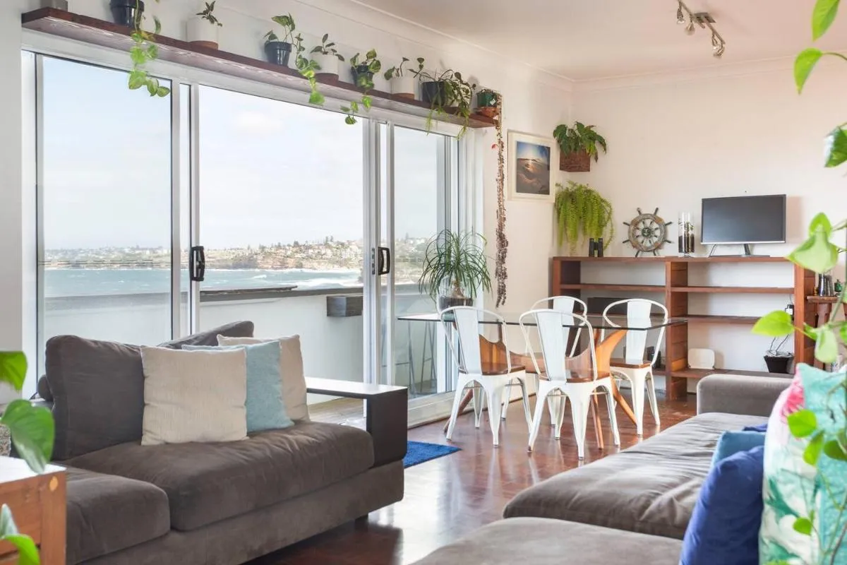 Image 5 of ‘Sunrise Splendour’ Waterside Oasis at North Bondi