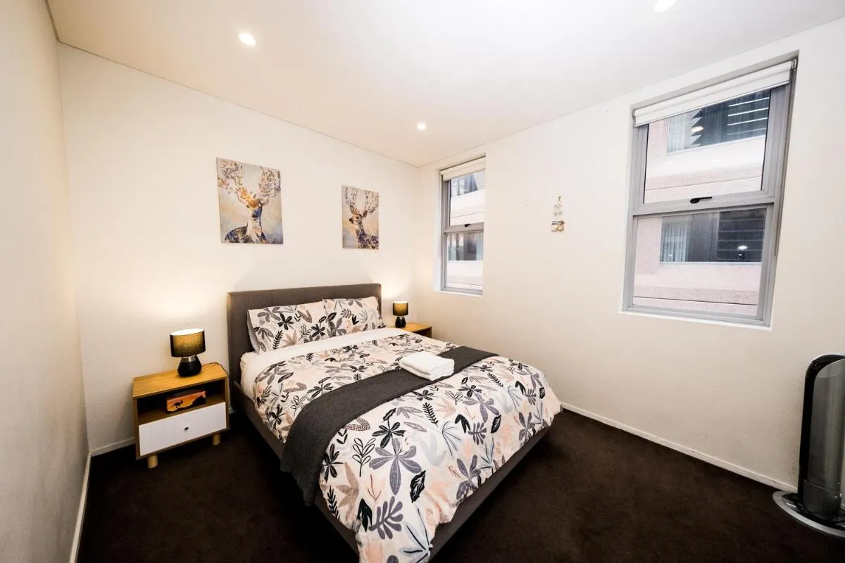 Image 6 of Superb 1 bed apartment in Syd CBD Darling Harbour