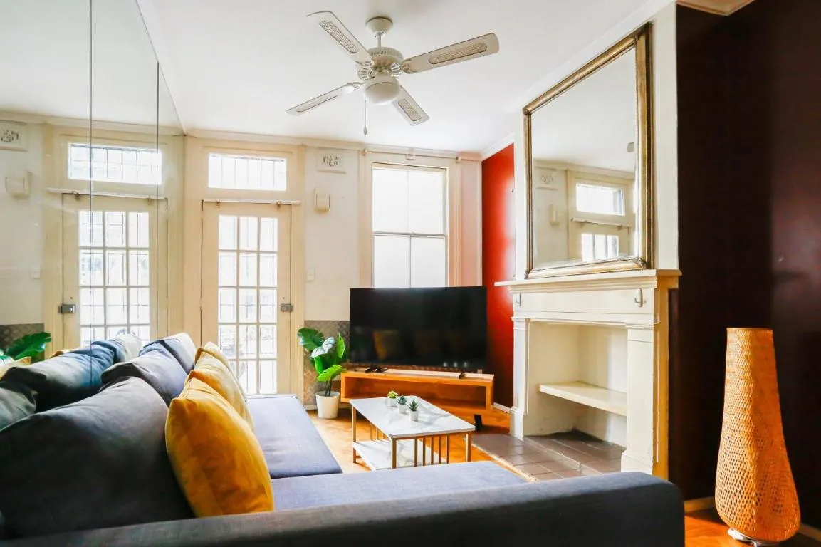 Image of Superb 2 Bedroom House Darlinghurst 2 E-Bikes Included