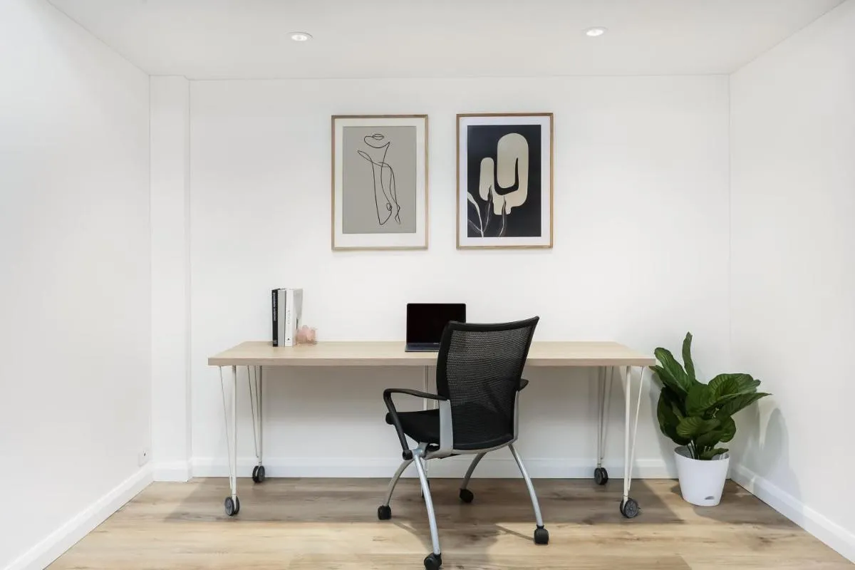 Image 3 of Surry Hills l 1 Bedroom Apartment With Parking