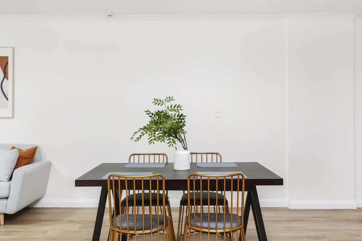 Image 4 of Surry Hills l 1 Bedroom Apartment With Parking