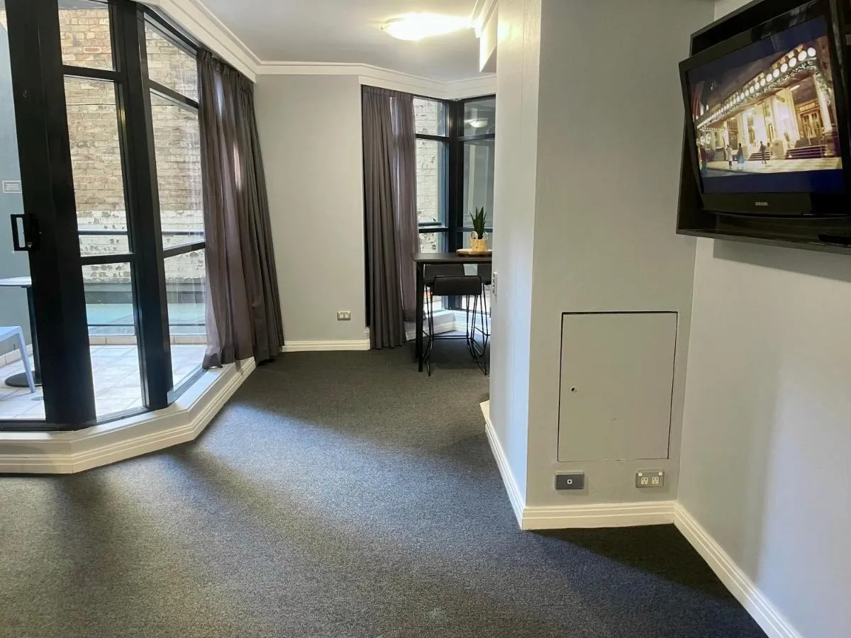 Image 4 of Sydney City Getaway 1 Bdrm Apt 2 Bathrms Sleeps 4