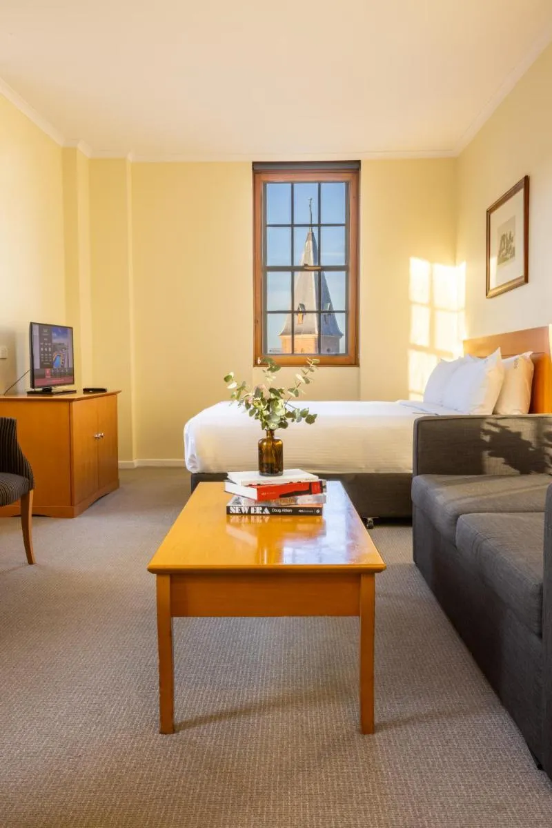 Image 5 of Sydney Harbour Hotel