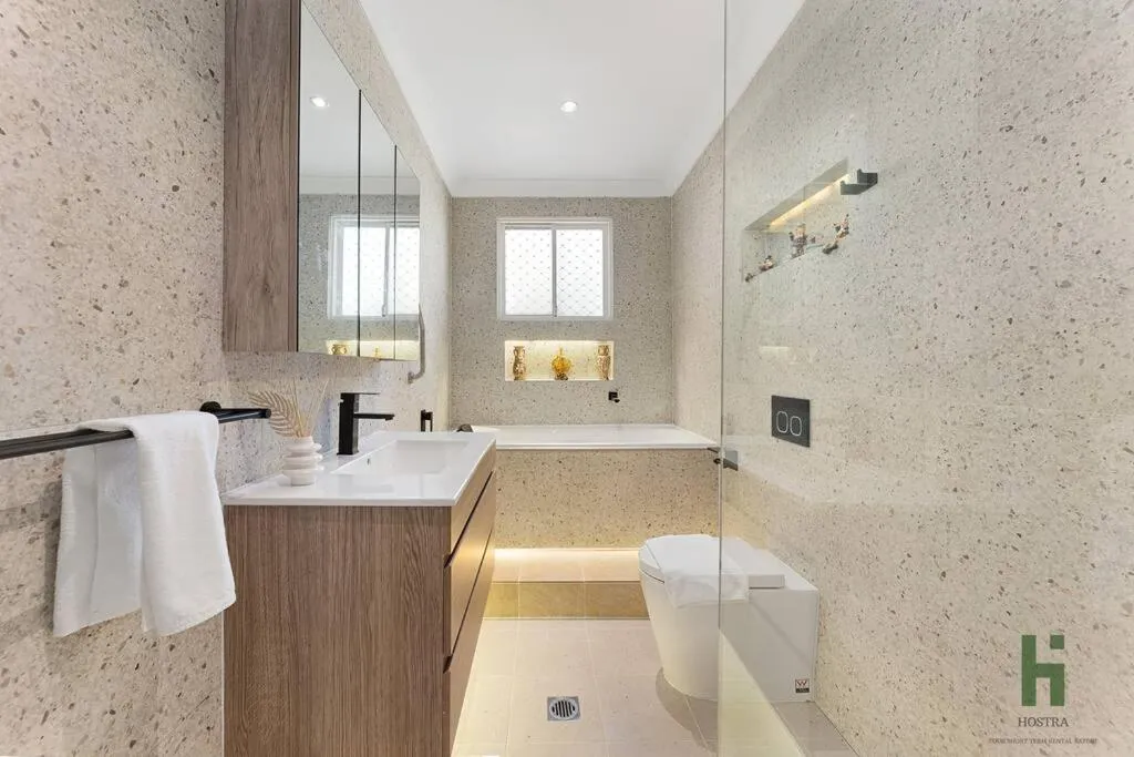 Image 2 of Sydney-Newtown308 Cozy House