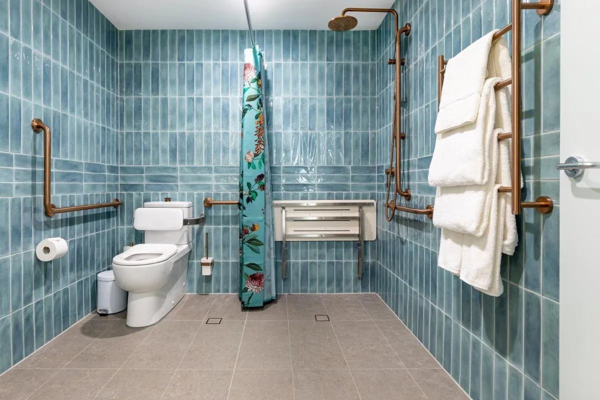 Image 4 of The Albert Mosman