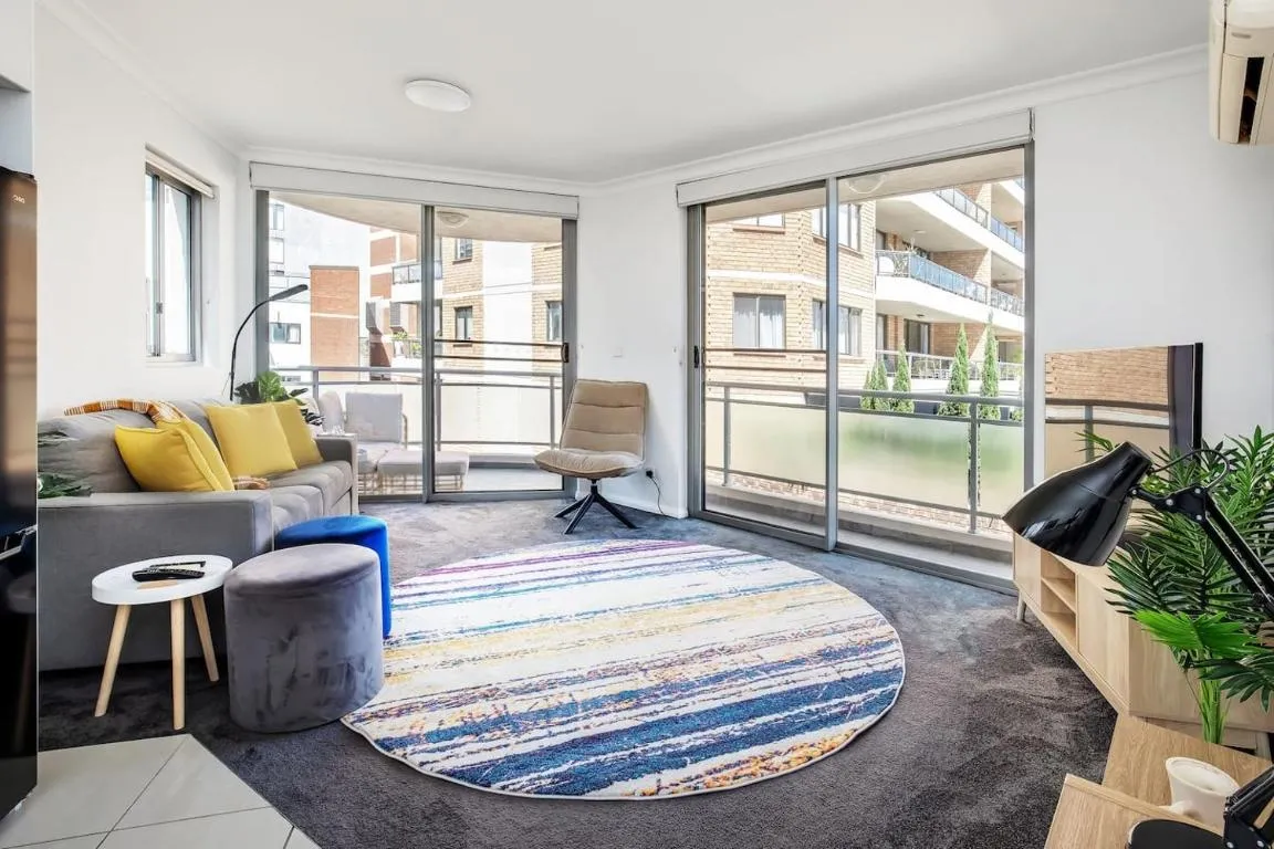 Image of The Earl – Potts Point Paradise with Sydney Views