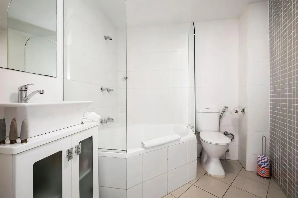 Image 6 of The Earl – Potts Point Paradise with Sydney Views