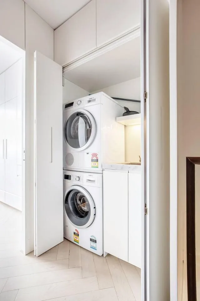 Image 4 of ‘The Fern’ Split-level Oasis with Lush Courtyard