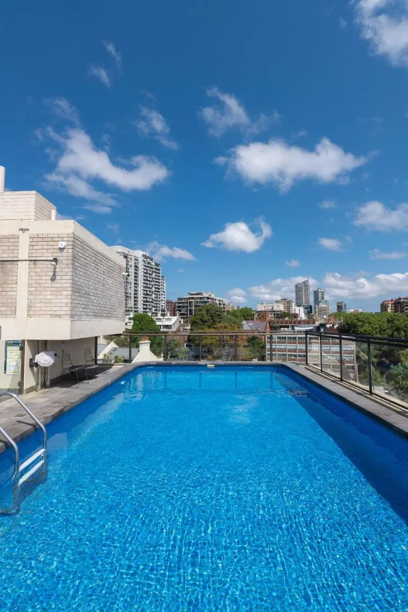 Image 4 of The Gem-Executive Potts Point Harbourview Stunner