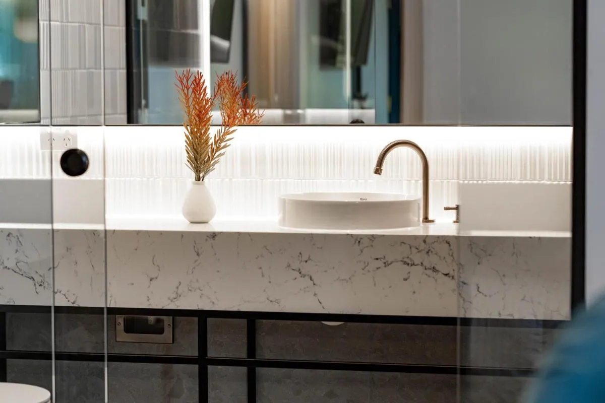 Image 1 of The General Gordon