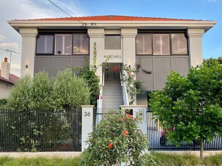 Image of The Mitchell Bondi