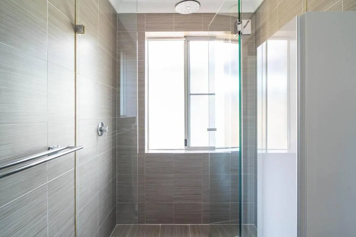 Image 6 of The Young – A Peaceful Parkside Delight