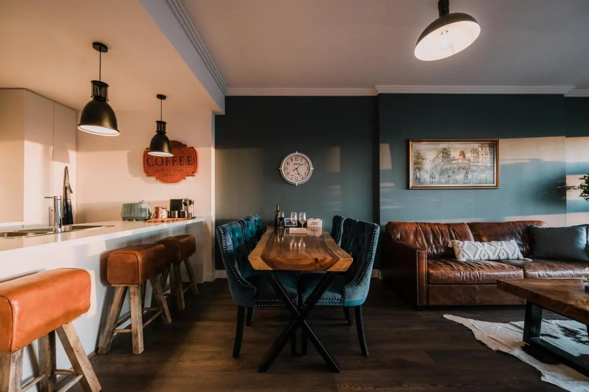 Image 1 of Twilight Olympic Park 2x King-beds Lux Apt