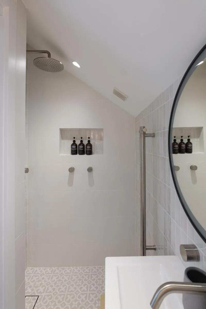 Image 3 of Unionelle a Luxe Newtown Terrance