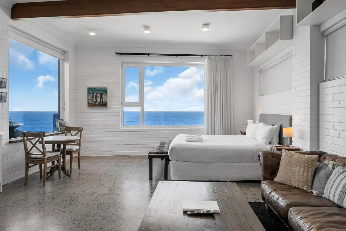 Image 1 of Upscale Cliffside Studio with Ocean Views North Bondi
