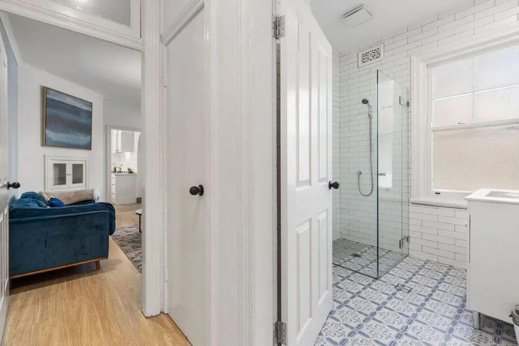 Image 2 of Vacation Home w Private Rooftop and Harbour View CONSTRUCTION WORK ON EXTERIOR FROM 23 SEPTEMBER to 11 OCTOBER