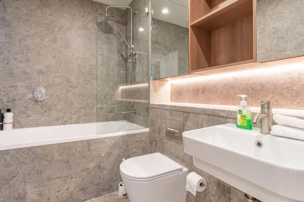 Image 6 of Z3 Close to Sydney CBD 1 Free Car Space Quiet