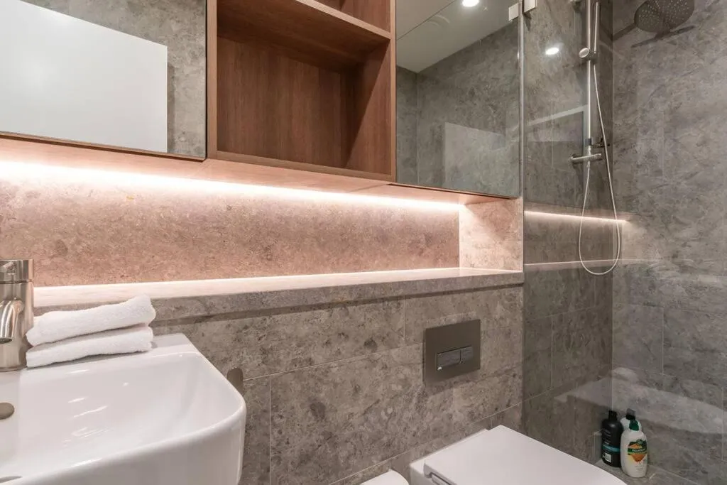 Image 2 of Z3 Close to Sydney CBD 1 Free Car Space Quiet