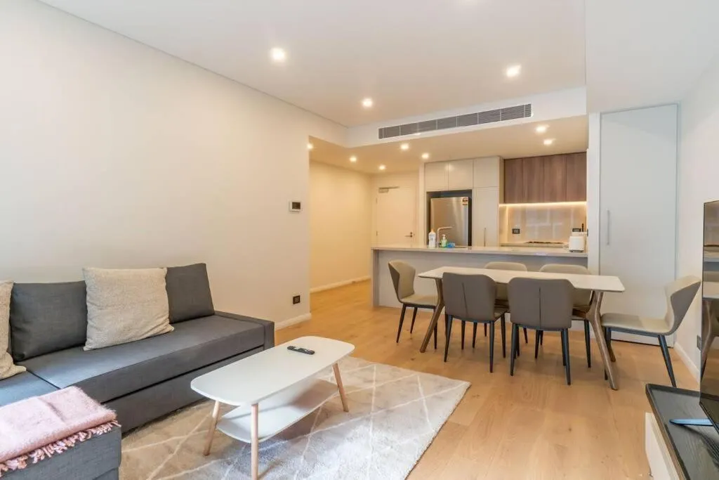 Image 3 of Z3 Close to Sydney CBD 1 Free Car Space Quiet