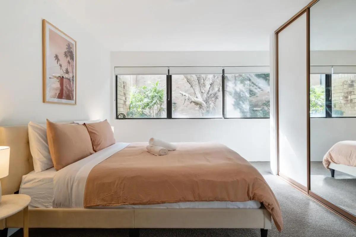 Image 1 of 1NC Spacious Abnb-style 3Bedroom Townhouse, North Sydney Free Parking