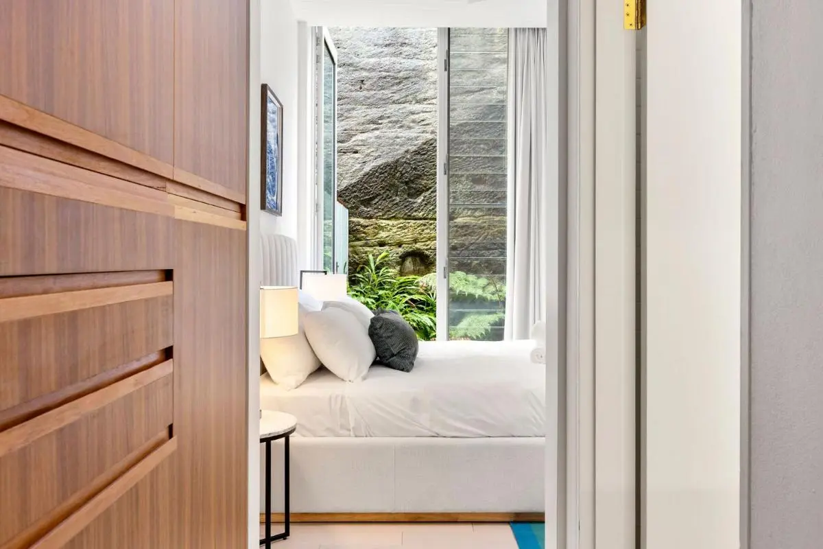 Image 6 of 2-4 Trinity Avenue