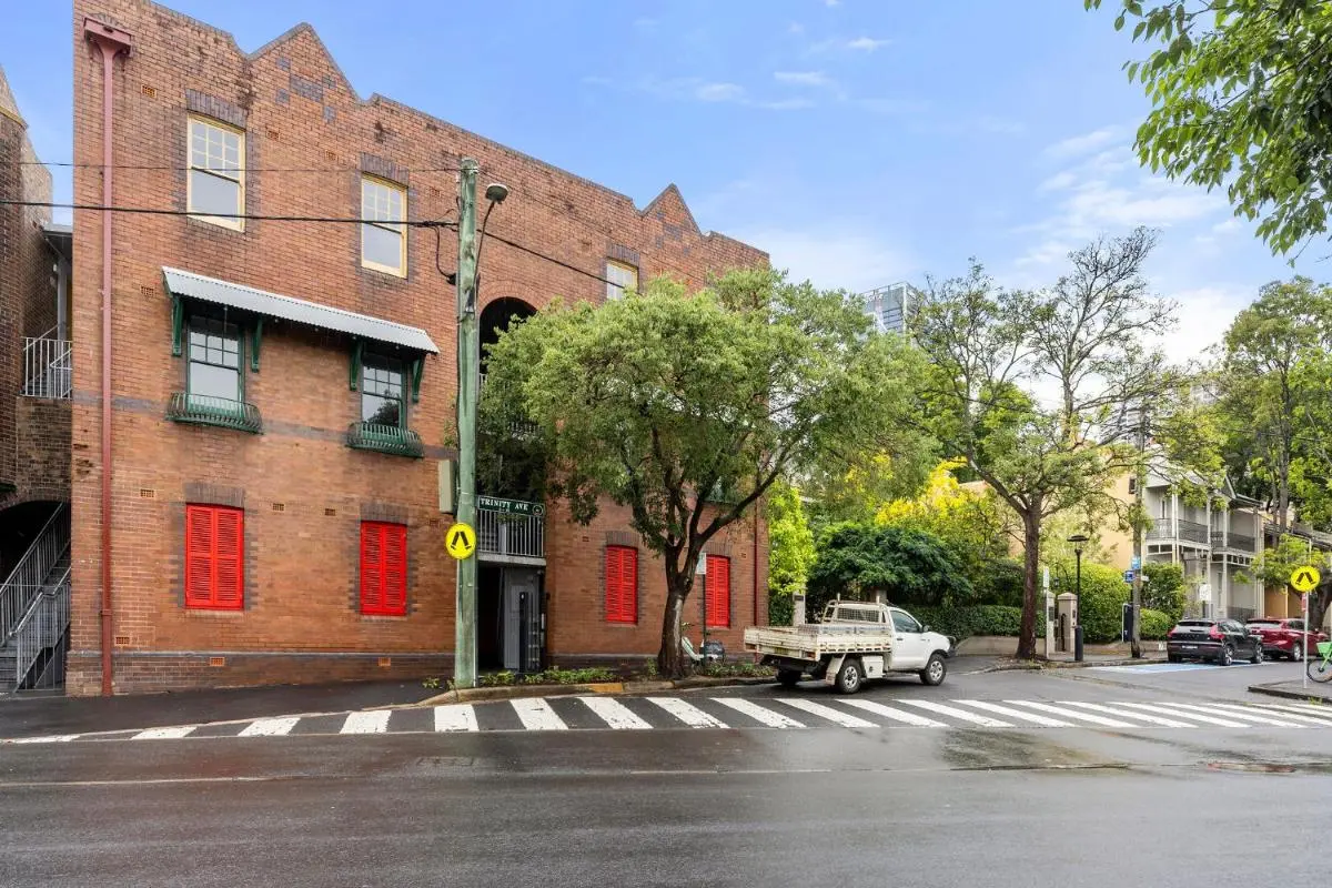 Image 3 of 2-4 Trinity Avenue