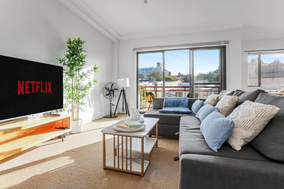 Image 4 of 2 Bedroom Apartment Good for 6 City Centre Sydney