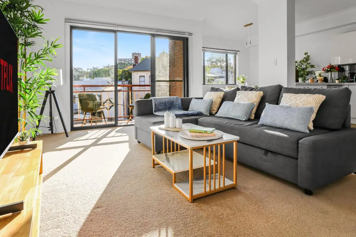 Image 5 of 2 Bedroom Apartment Good for 6 City Centre Sydney