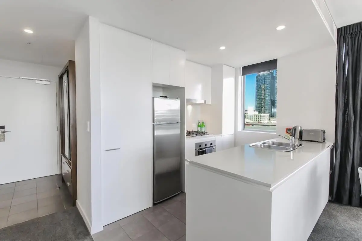 Image 5 of 2 beds luxury apartment in the heart of chatswood12