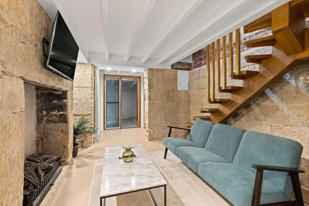 Image 4 of 4 Story Terrace House in Darlinghurst