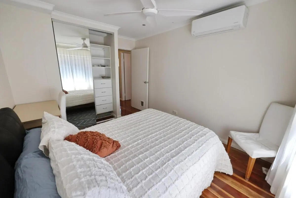 Image 6 of 5mins Walk to Central Station – 2 Bedroom 2 Level