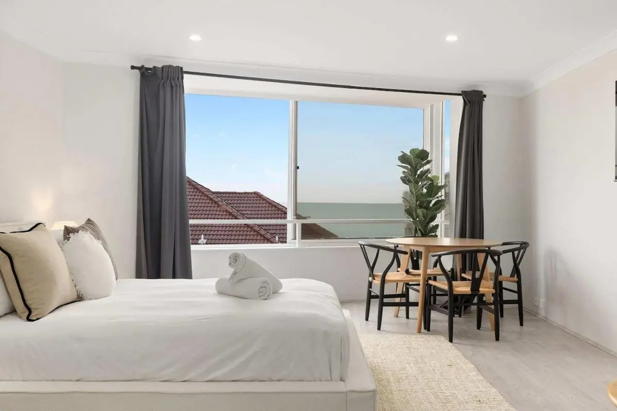 Image 4 of Amazing Ocean View Studio at Bondi Beach