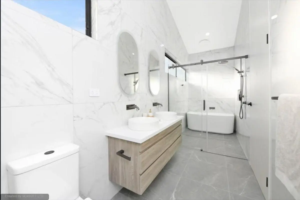 Image 2 of Amazing Ocean Villa close to Natural Rock Pools