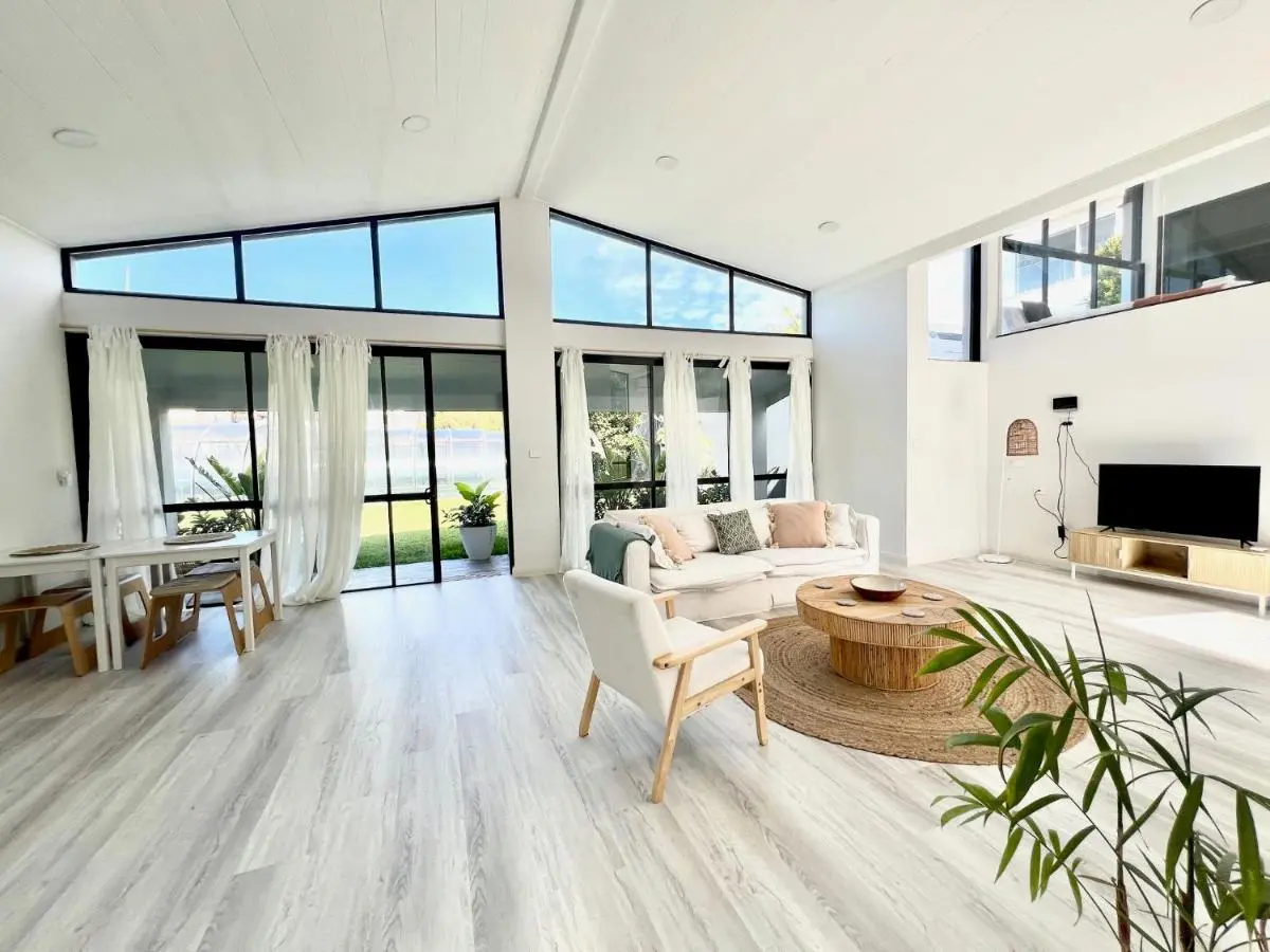 Image 4 of Amazing Ocean Villa close to Natural Rock Pools