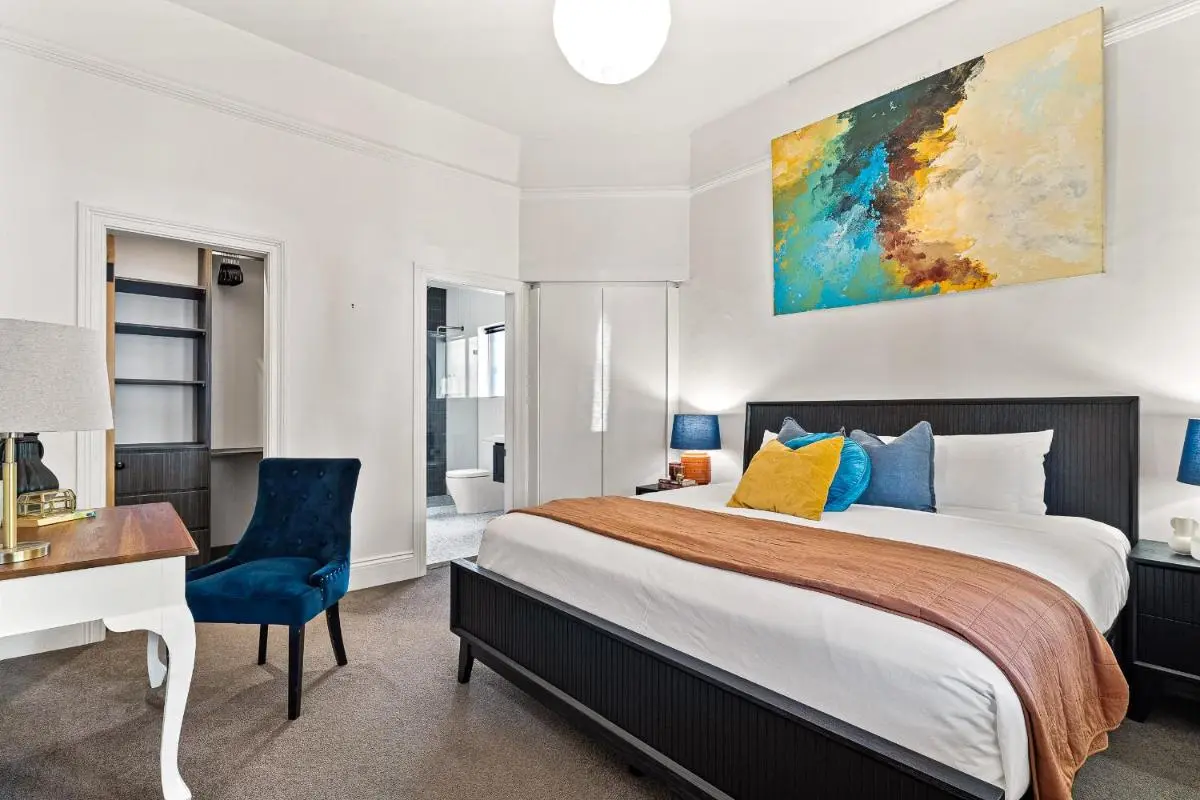 Image 1 of Artscape, Newtown Villa