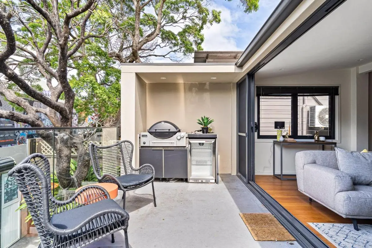 Image 6 of Artscape, Newtown Villa