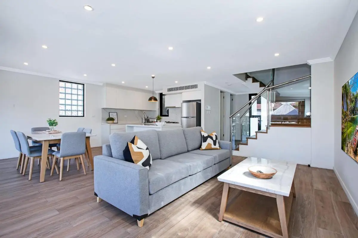 Image 3 of Balmain Premier Retreat – Harbour Bridge view