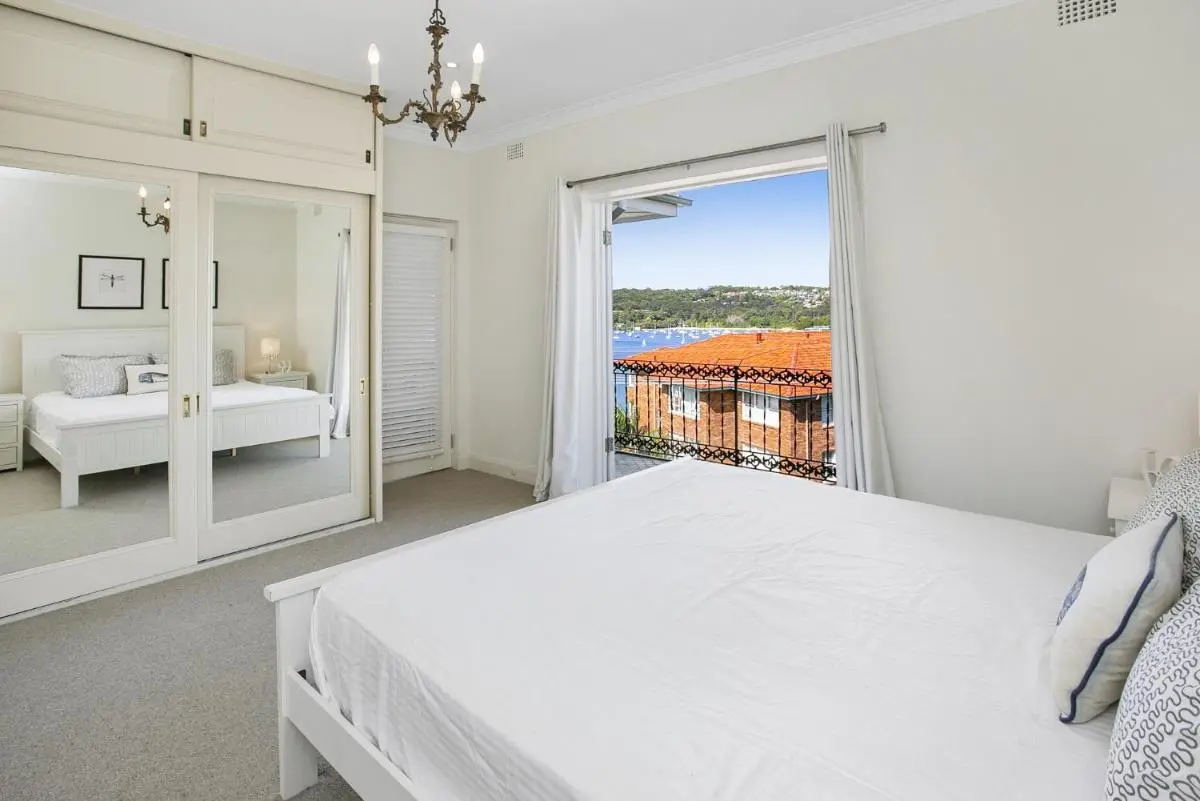 Image 1 of Balmoral Apt unbelievable views 1min walk to beach
