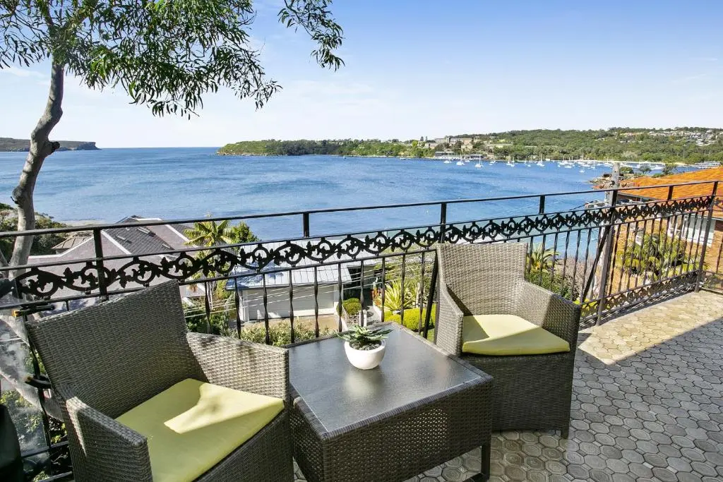 Image of Balmoral Apt unbelievable views 1min walk to beach