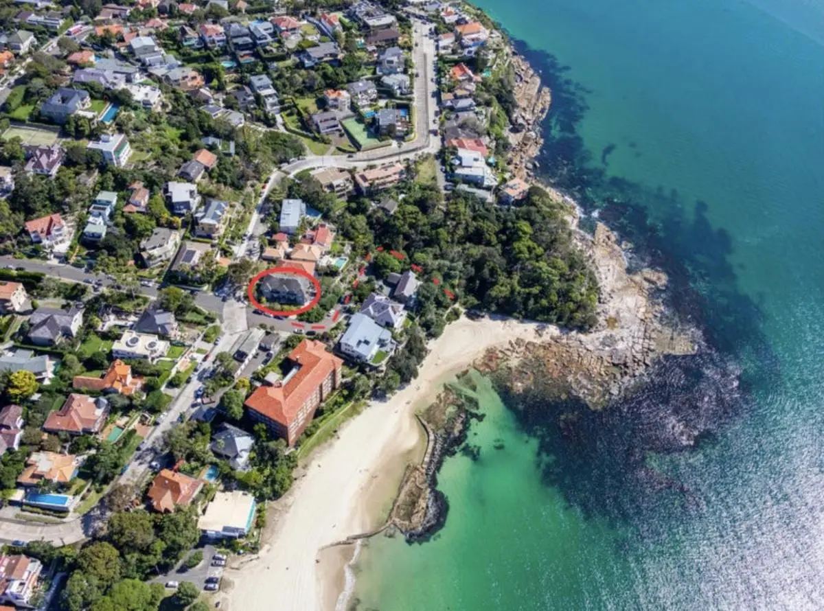 Image 5 of Balmoral Apt unbelievable views 1min walk to beach